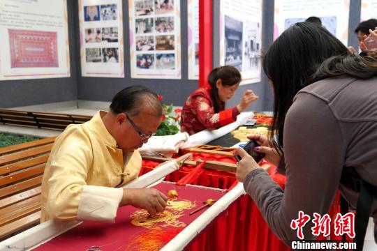 海內(nèi)外250幅刺繡作品亮相潮州國(guó)際刺繡藝術(shù)雙年展(圖3)